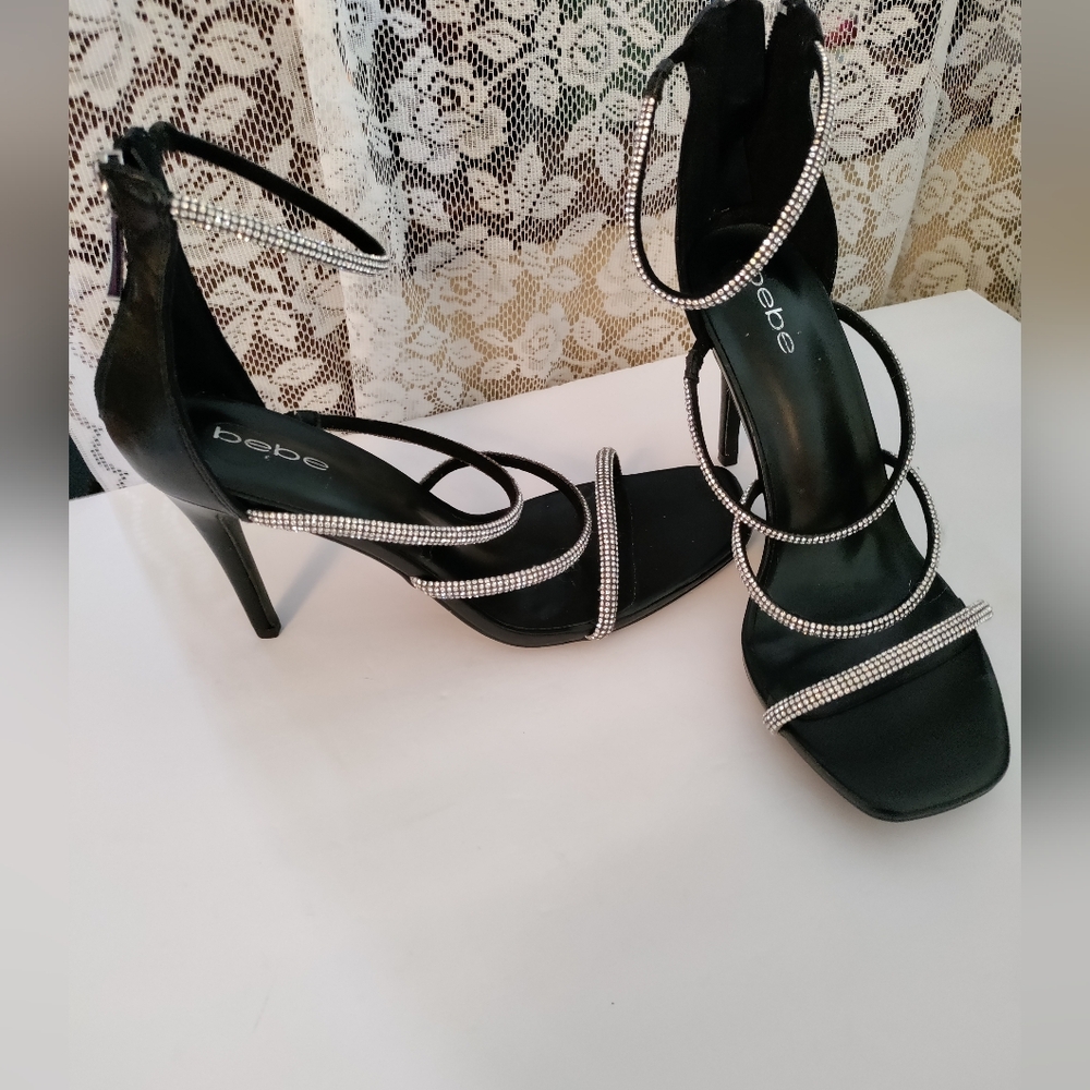 Bebe Rhinestone Black Stiletto Heels with Strappy Design. Size 10 NWOB